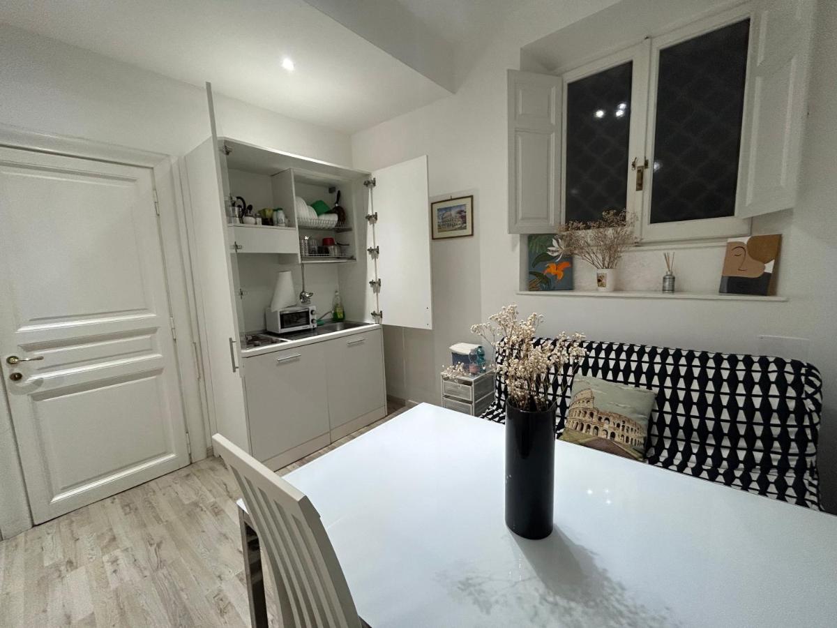 Urbe - Delizioso Appartamento Quartiere Coppede ローマ エクステリア 写真