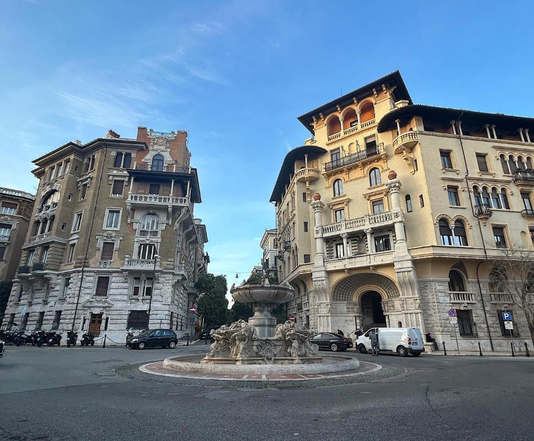 Urbe - Delizioso Appartamento Quartiere Coppede ローマ エクステリア 写真